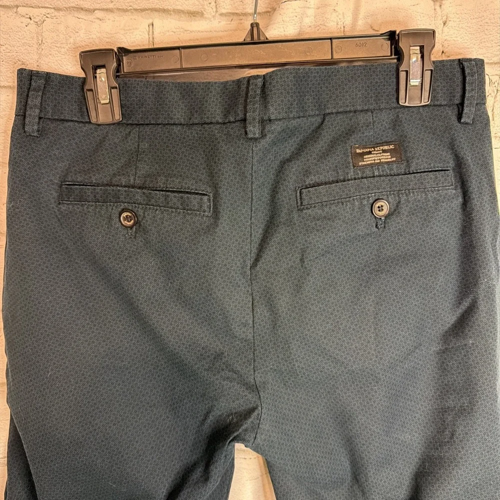 Banana Republic Aiden Chino Mens 31x32 Dark Teal Green Micro Print Slim Pants